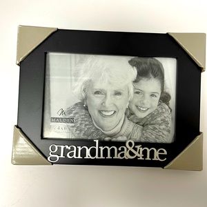 Grandma and me picture frame holds 4 x 6 photo.